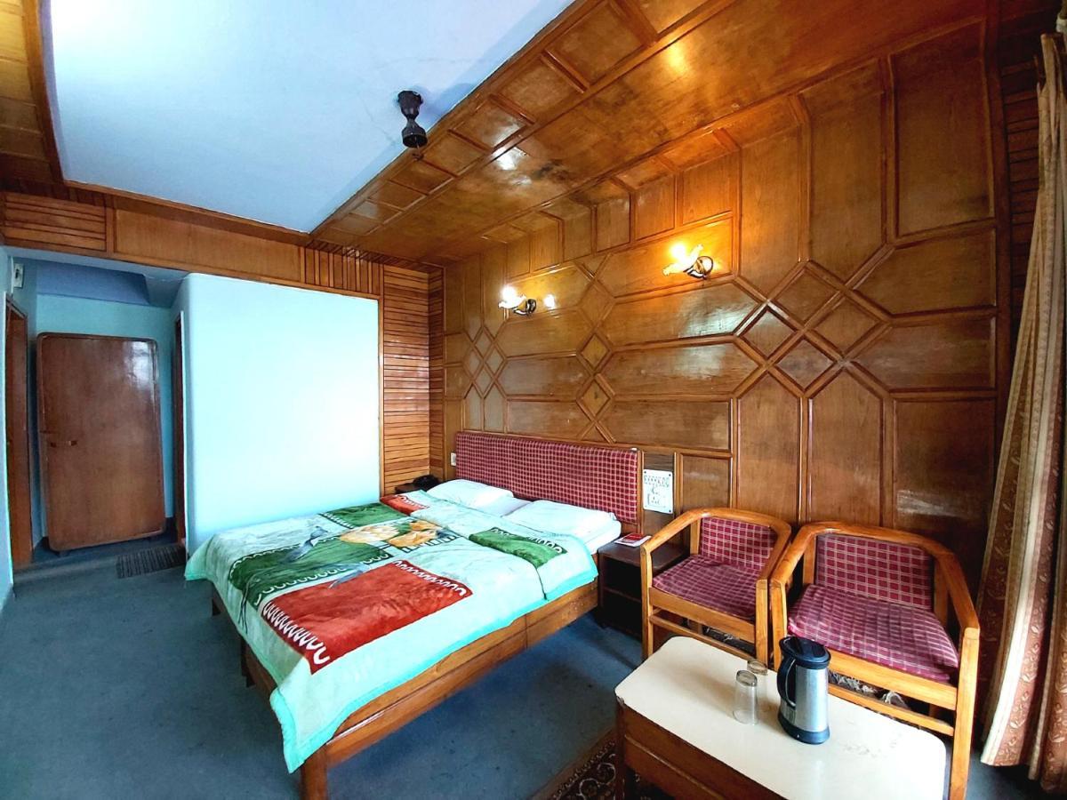 Goroomgo Radha Continental Nainital Εξωτερικό φωτογραφία